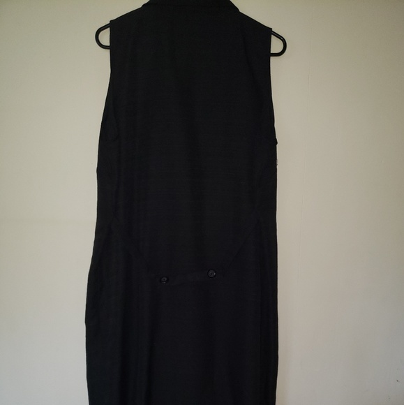 Long black sleeveless dress - Picture 2 of 8